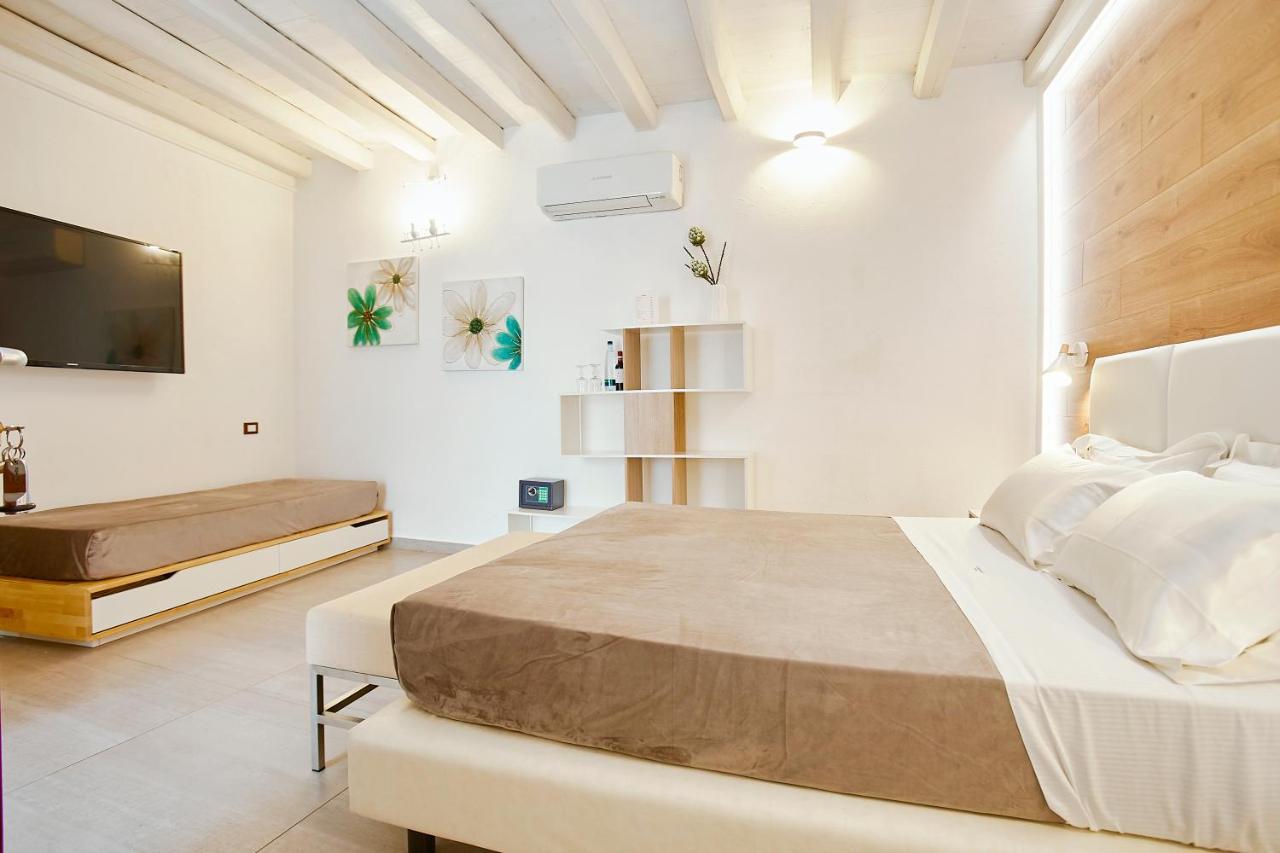 Hotel La Tavernetta สโกเปลโล ภายนอก รูปภาพ